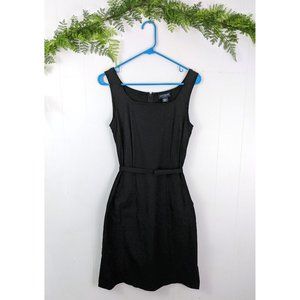 ♻️ Vintage Ann Taylor little black dress